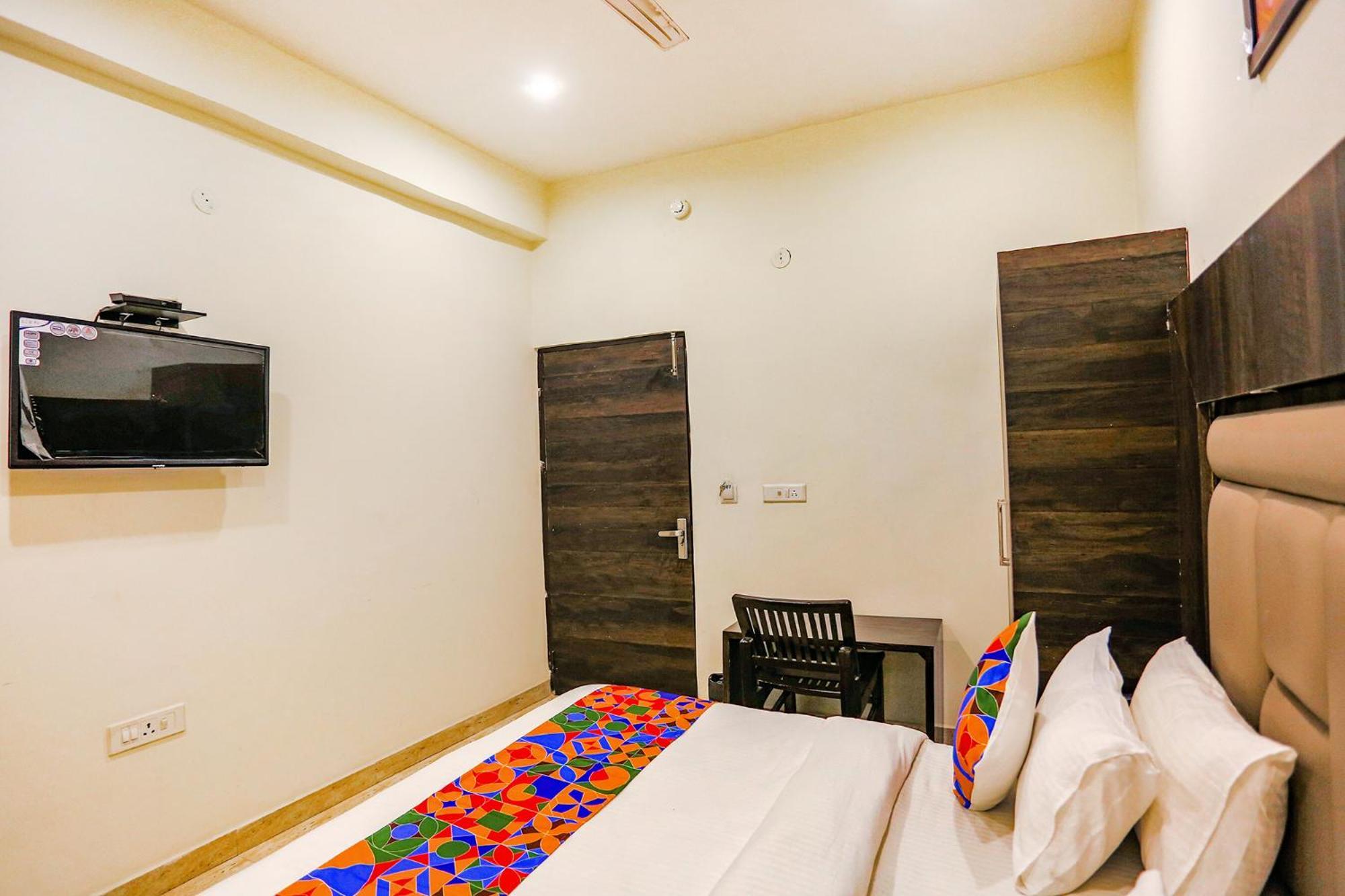 Fabhotel The Kiara Near Igi Delhi Airport New Delhi Eksteriør billede
