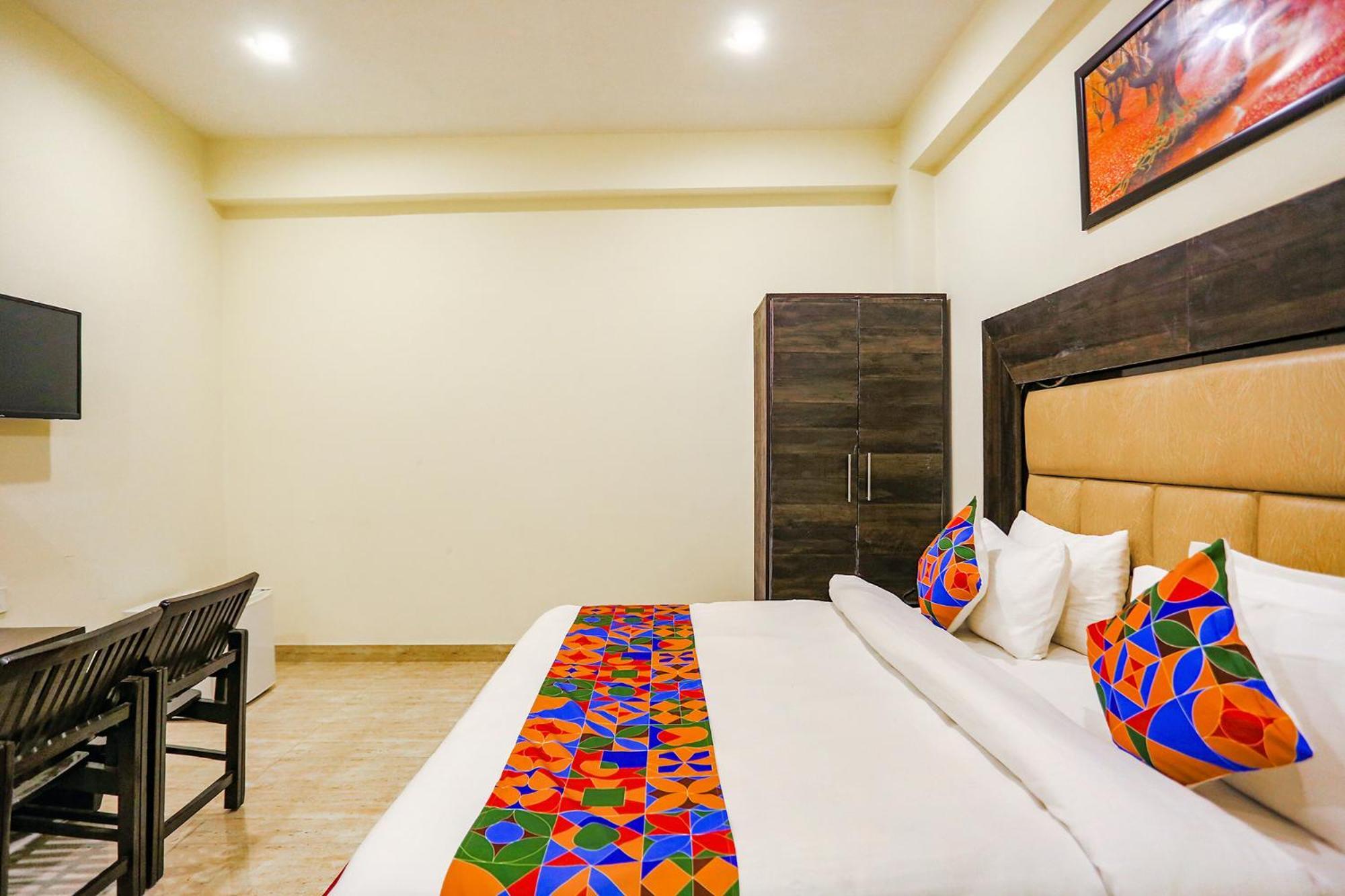 Fabhotel The Kiara Near Igi Delhi Airport New Delhi Eksteriør billede
