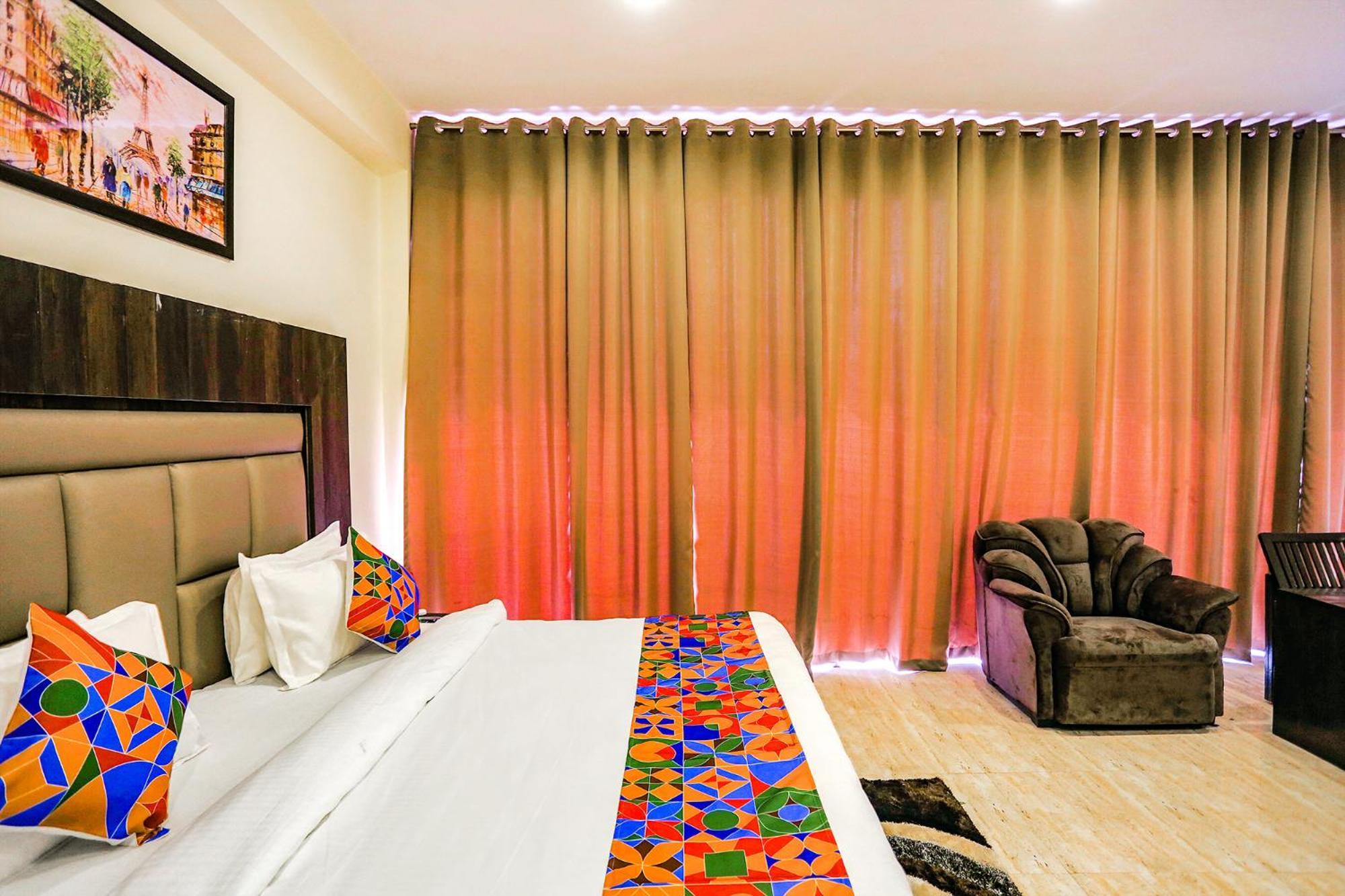 Fabhotel The Kiara Near Igi Delhi Airport New Delhi Eksteriør billede