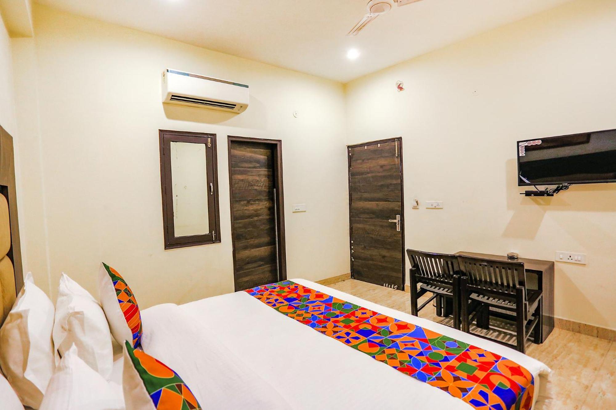 Fabhotel The Kiara Near Igi Delhi Airport New Delhi Eksteriør billede
